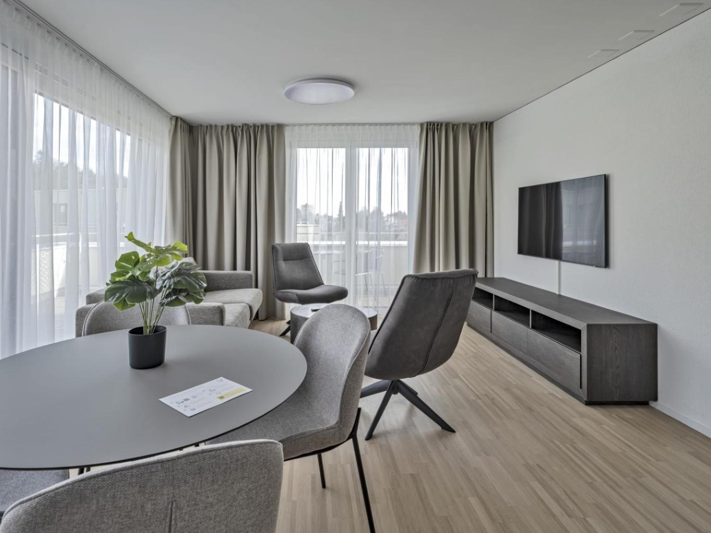 Mooi Apartments Гренхен Екстериор снимка